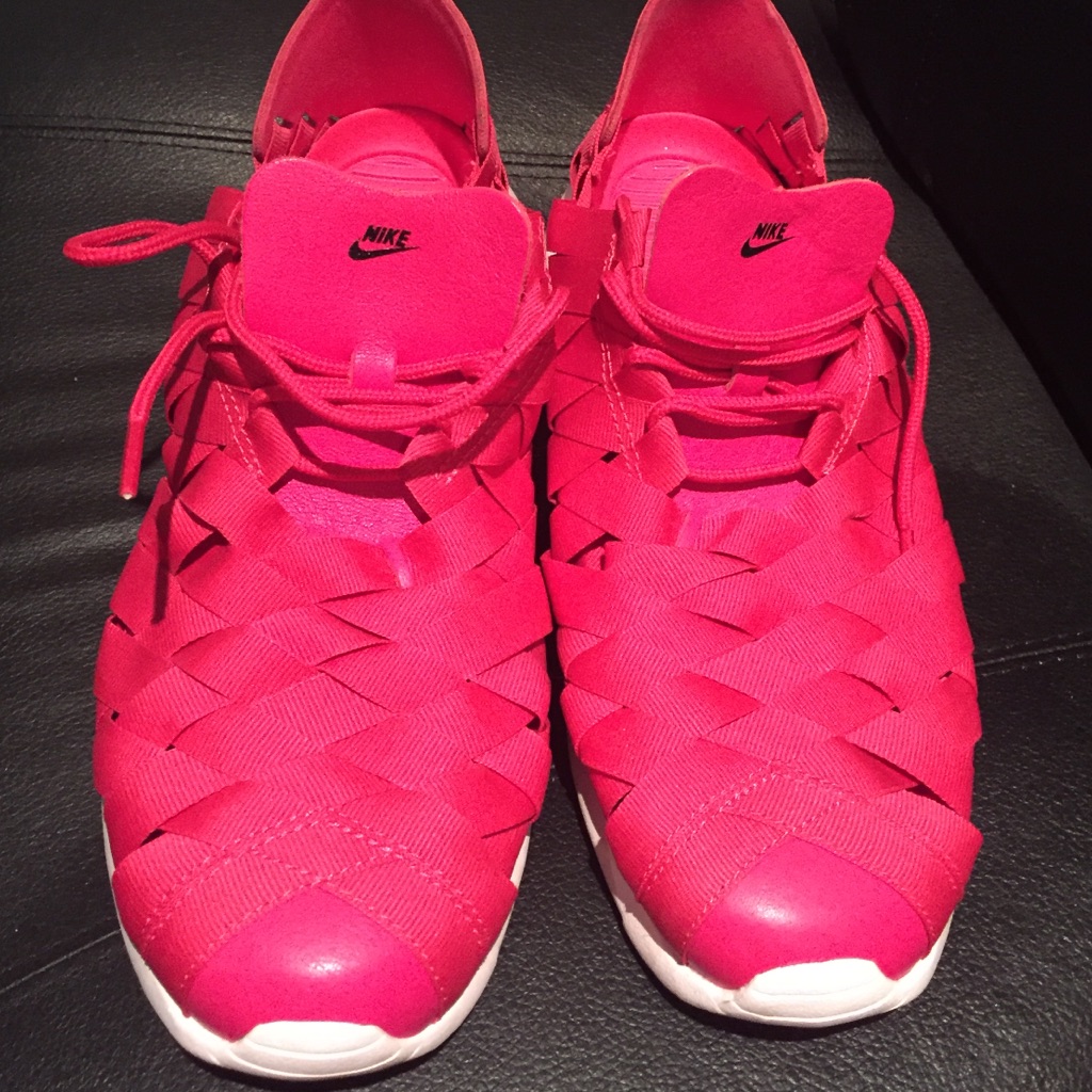 Nike Women's Athletic Shoes - Bright Pink